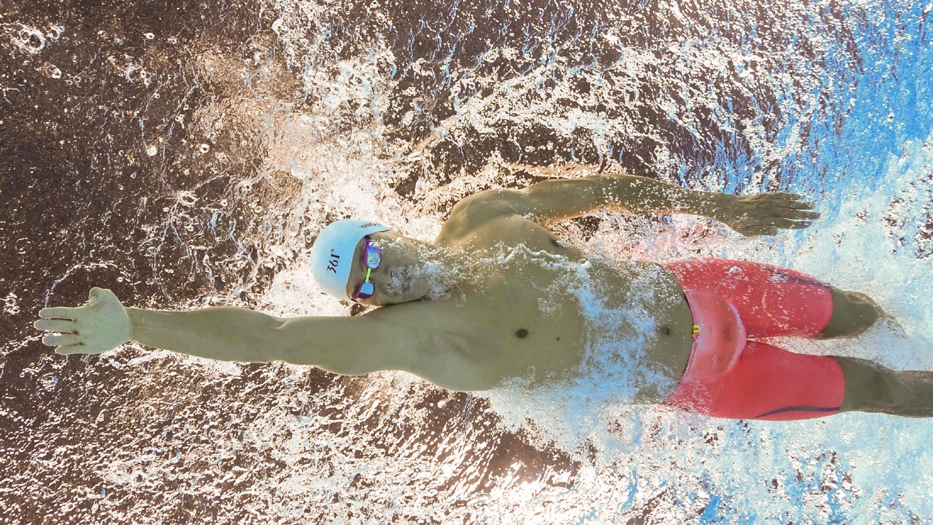 世界青少年空手道锦标赛中国队表现出色，青少年空手道比赛体重级别